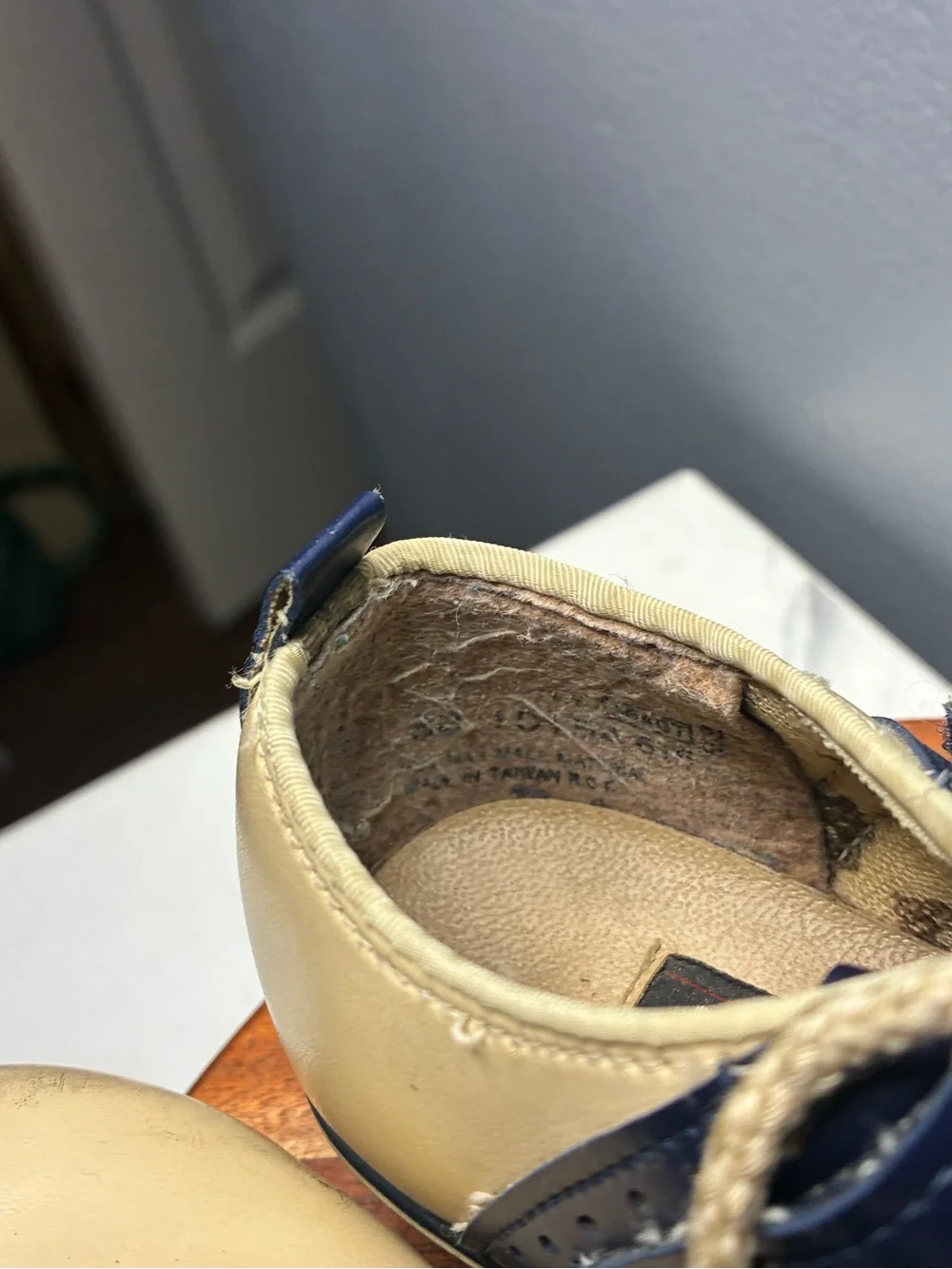 Cabbage Patch Kids Cream Navy Oxford Shoes Size 8D Collectible